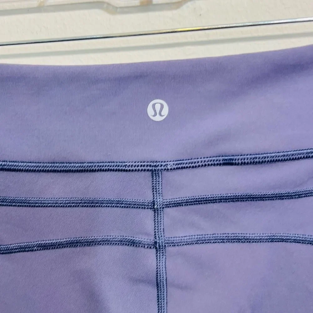 Lululemon Athletica crop Leggings Size 8 - Picture 5 of 9